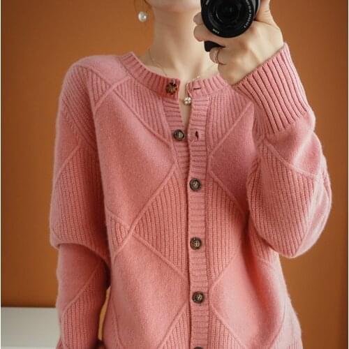 New O-neck 100% Wool Sweater Womens Autumn and Winter Short Star Cardigan Sweater Loose Knit Cashmere Base Free Shipping