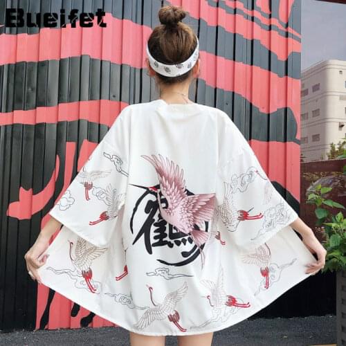 Traditional Kimono Japanese Women Yukata Summer Beach Kimono Sunscreen Cardigan Asia Streetwear Harajuku Kimono Cosplay Tops