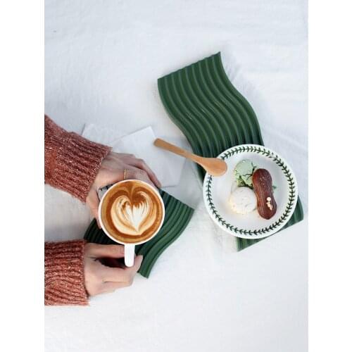 Creative Ripple Wood Chopping Board for Baking Cake Cupcake Coffee Bread Display Plates Wood Dessert & Bread Plates