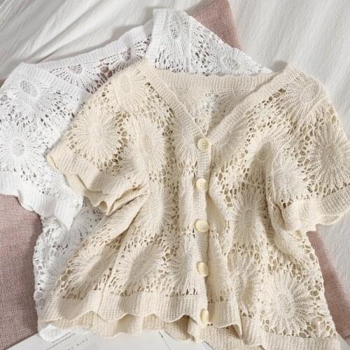 Pearl Diary Women Crochet Cardigan Short Sleeve Openwork Cotton Lace Tops V Neck Buttons Front Scallop Edge Casual Beach Tops