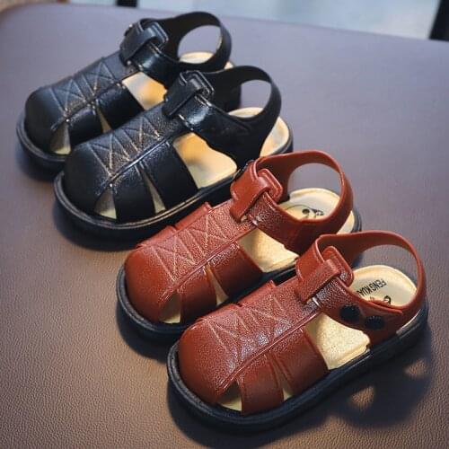 Boys' sandals boys' Baotou walking sandals soft soled beach antiskid boys' sandals