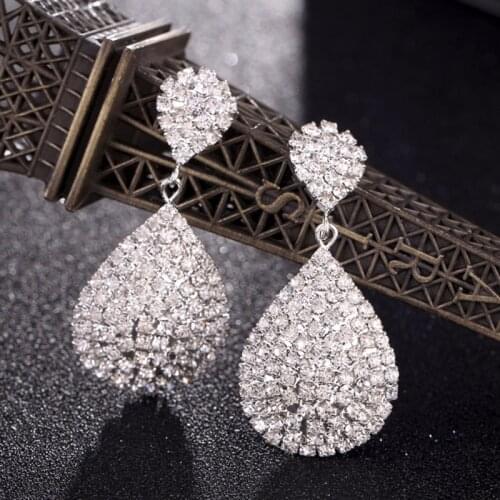 The Unique Charm of The Shiny Rhinestone Pendant Earrings Valentine Dance Party Dress 171123-12