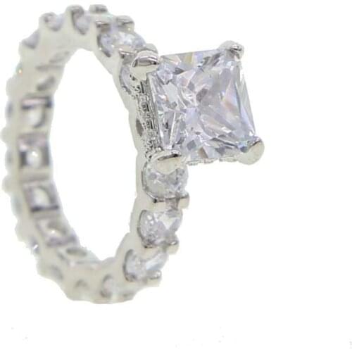 2020 new Iced out bling 5A heart princess CZ eternity band cubic zirconia wedding engagement ring for women Wedding Jewelry