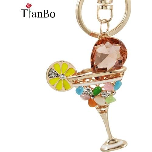 New Creative Wine Glass Cup Lemon Goblet Key Ring Chains Holder Crystal Bag Buckle Pendant For Car Keyrings Key Chains