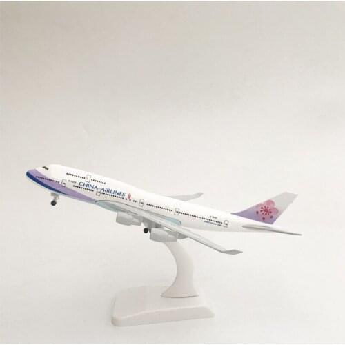 20cm Aircraft China Airlines Boeing 747 with Landing Gear Taiwan B747 Alloy Plane Model Toys Children Kids Gift for Collection