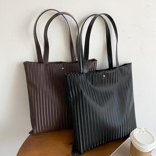 Youth Ladies Simple Versatile Bag Solid Color Women Pleated Shoulder Bag Large Capacity Travel Daily Handbag Purse