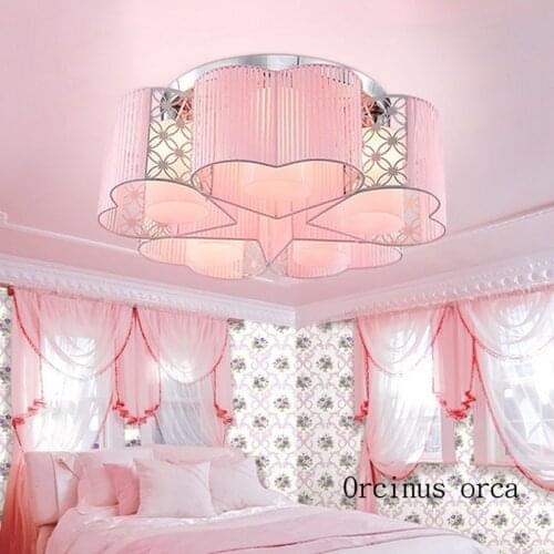 Modern concise warm heart-shaped ceiling lamp girl bedroom childrens room romantic Creative Star Moon LED pink ceiling lamp