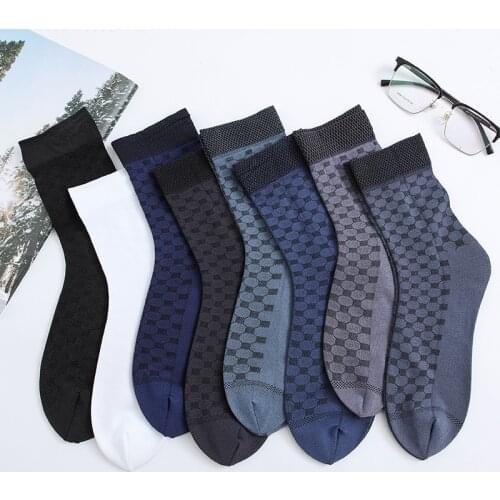 High Quality Striped breathable Mens Cotton Socks Business Casual Fashion Dress Socks Standard season Harajuku For Man Socks