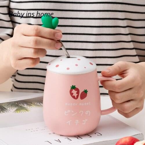 Couple Cup Customized Cute 430ml Japanese Style Cartoon Cute Strawberry Ceramic Cup Creative Mug Ins Water Cup with Lid Spoon
