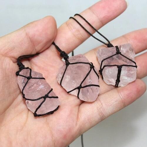 1pc Natural Powder Crystal Large Granule rose quartz Raw Stone Hand-woven Net pocket Pendant Energy Stone Home Decoration