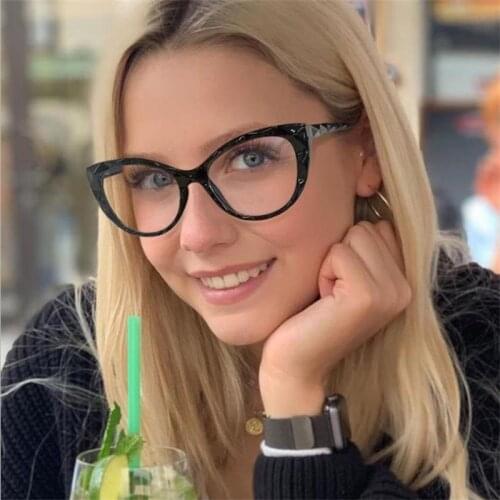 Women‘s Fashion Blue Light Blocking Glasses 2021 New Cat Eye Diamond Cut Surface Eyeglasses Frame TR90 Optical Computer Glasses