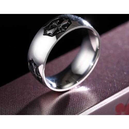MOREDEAR 8mm Titanium Rings for Men and Women Birthday Gift triangular pattern discredit Ring