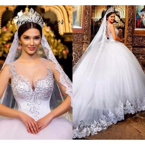 Sexy Elegant Arab Wedding Dress 2021 New Sheer Neck Sequin Lace Appliques Ball Gown Tulle Bride Dresses With Train W0612