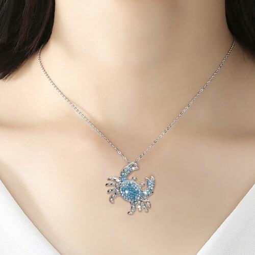 Sparkling Crystal Crab Pendant Necklace Lovely Ocean Animal Charm Necklace Cubic Zirconia Women Party Necklace Fashion Jewelry