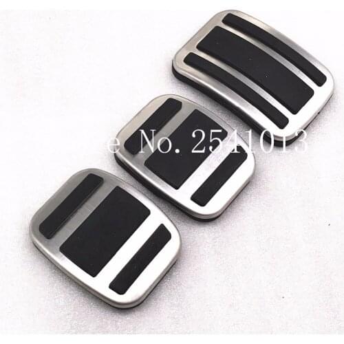 DEE Pads On The Pedals