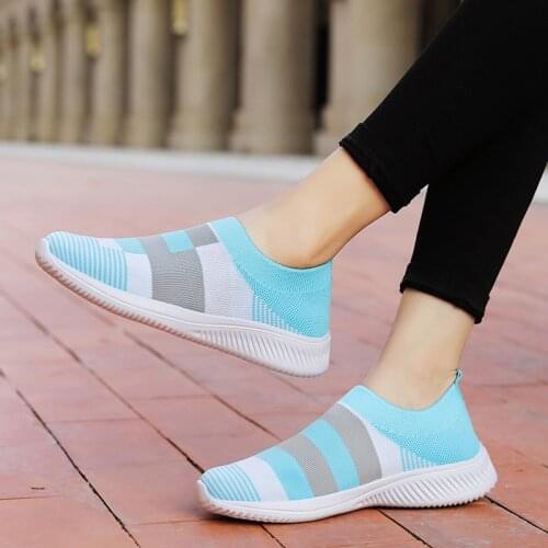 Womens Sneakers Women Vulcanized Shoes Woman Causal Fashion Knitted Sock Shoes Ladies Slip On Comfort Female Plus Size Loafers