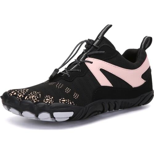 2021 New Arrival Man Women Barefoot Aqua Shoes Upstream Water Sneakers Quick Drying Breathable Hiking Sport River Sea Size 35-46