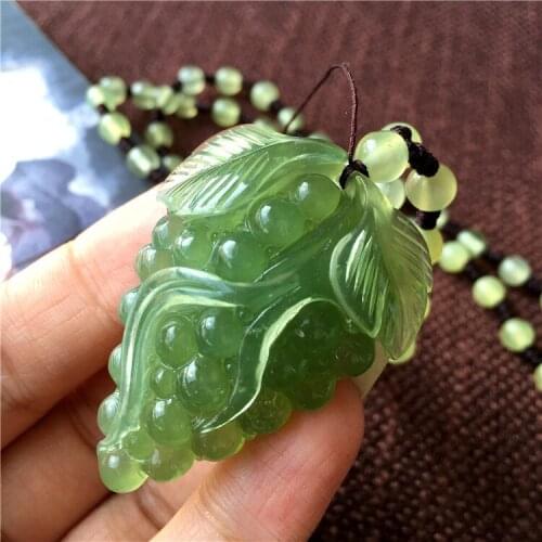 Natural green jade pendant hand carved grape pendants necklace top brand men women real jade jewelry jadeite jade necklace