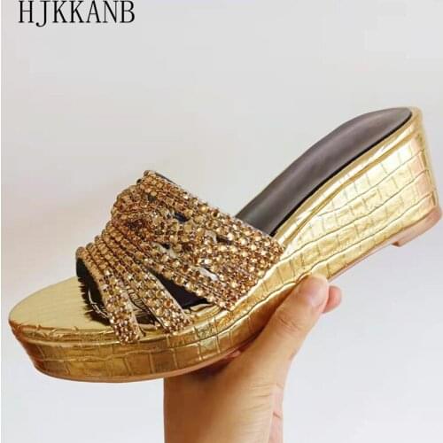 Wedges Slippers Women High Quality Rhinestone Runway Casual Slides Luxury Crystal Decor Open Toe Sandals Summer Dress Shoes 2021