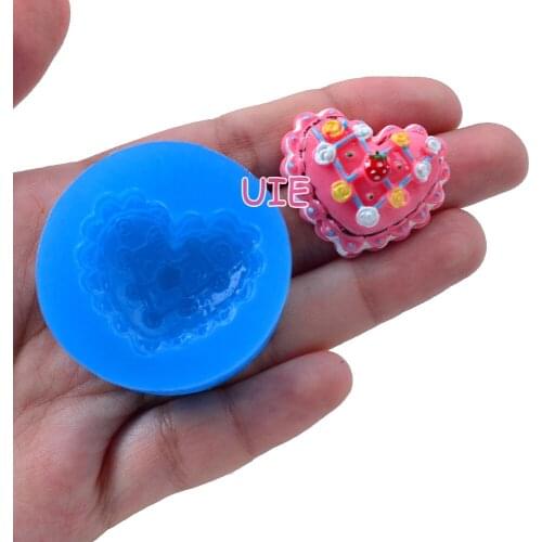 GYL558U 22.0mm X 29.5mm Heart-shaped Cake Silicone Mold Fondant Cake Decoration Candy Resin Clay Earrings Necklace Craft Soap