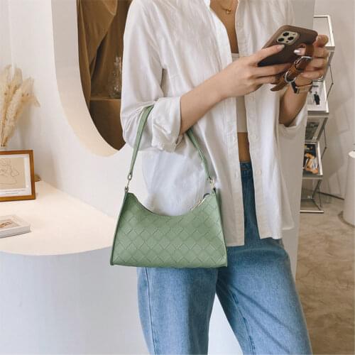 Fashion Plaid Pattern Baguette Bags Woven PU Leather Shoulder Bags for Women 2021 Designer Luxury Handbag Female Travel Tote