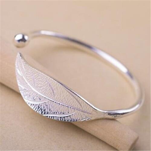 Charm Silver Color Plated Feather Leaf Dreamcatcher Bracelet Bangle Women Cuff Adjustable Copper Wedding Fashion Jewelry Gifts