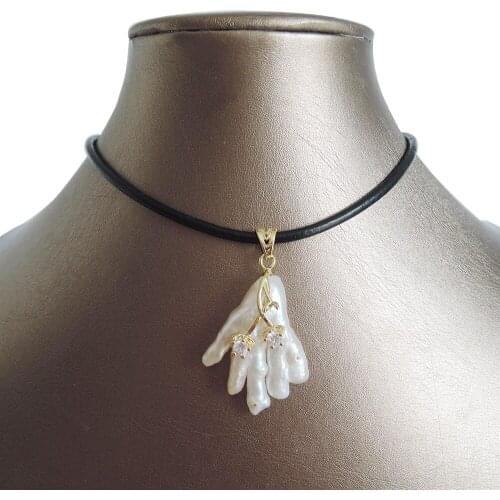 100% nature freshwater pearl pendant necklace ,REAL LEATHER chain-30-40 mm baroque pearl pendant ,IN GOLD AND SILVER ,flower