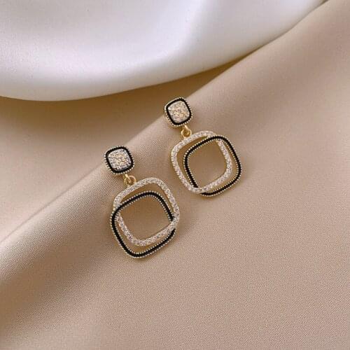 Fashion S925 Female New Retro Geometric Earrings Temperament Goddess Fan High Sense Of Simple Earrings Trend