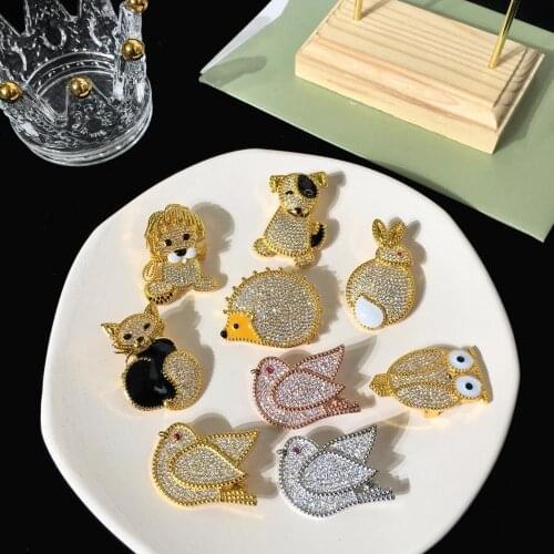 2021 Trend Hot Sale Brand Pure 925 Silver Jewelry Gold Animals Bird Lion Rabbit Hedgehog Dog Cat Squirrel Owl Brooches For Women