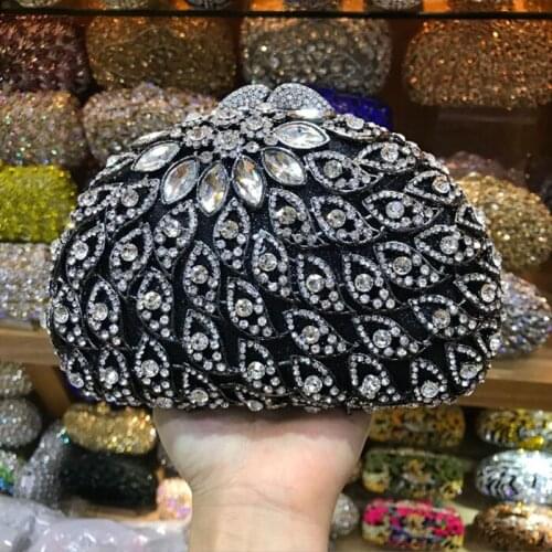 Luxury Women Evening Bags Fashion Pearl Beaded Diamond Rhinestones Women Evening Clutch Bag Bridal Wedding Purse Handbag Chain