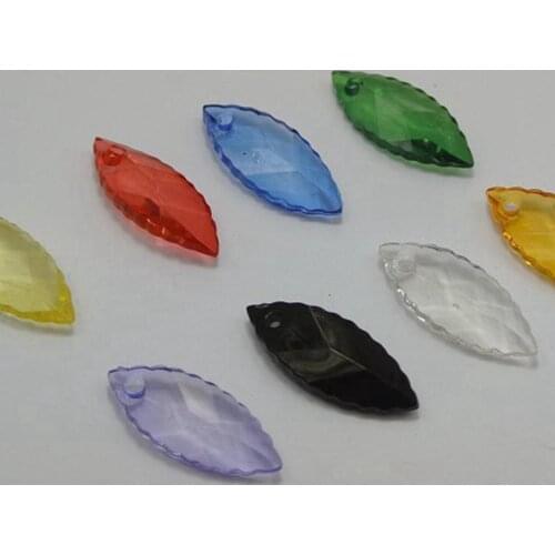 100 Mixed Color Transparent Acrylic Faceted Leaf Charm Pendants 25X10mm