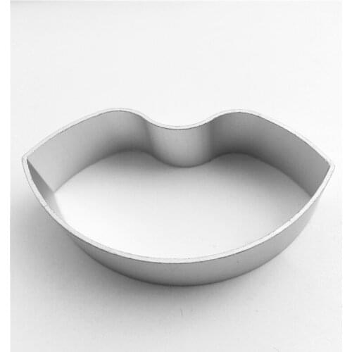 Kitchen Lip Shaped DIY Cookies Mold Cutter Metal Cake Biscuit Pastry Mold Fondant Baking Tools For Cakes