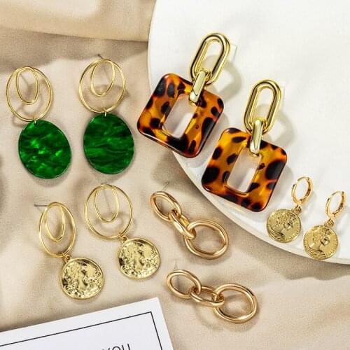 LOVR Advanced Green Acrylic Portrait Metal Vintage Earrings For Women Statement Dangle Drop Earrings New Fashion Party Jewelry