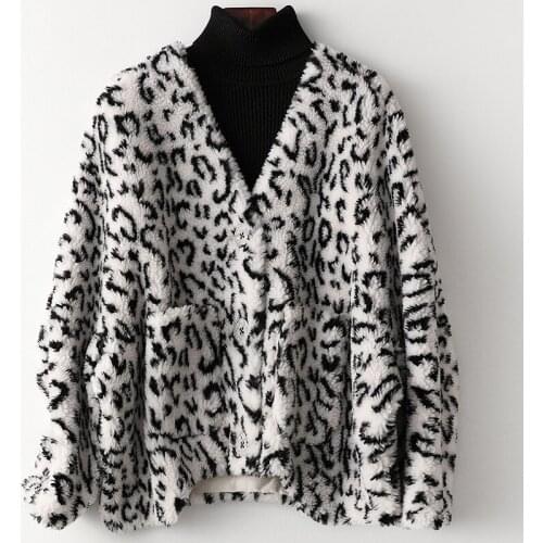 Winter Large Leopard Print Wool Fur Loose Jacket Fall Thick Warm Outwear Pockets Plush V-Neck Short Outwear Fashion Sheep Coat