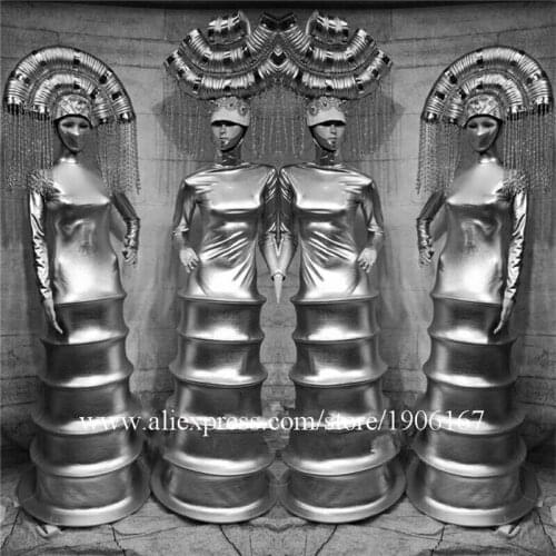 Modern wedding photography model female song dance stage catwalk show opening Egypt Western headwear long skirt concert