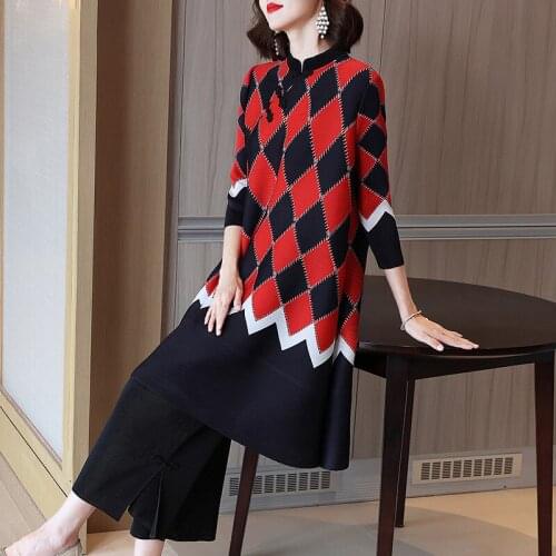 Miyak Pleated Geometric Print Three Quarters Sleeve Long Top Split Fork Wide Leg Pant Vintage Print Women Plus Size 2 Piece