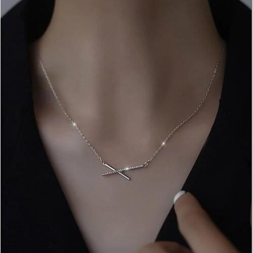 Cross Letter X Necklace Womens Korean Luxury Design Clavicle Chain Necklaces Gift