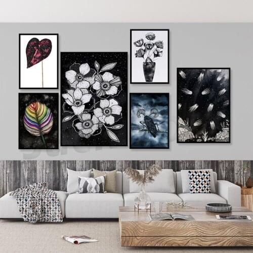 Flowers Art print, Printable Wall Art of Abstract Flowers bouquet in black and white for floral and botanical wall art decor