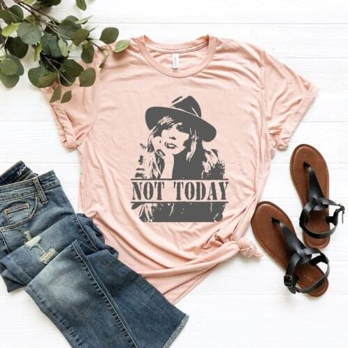 Beth Dutton T-Shirt Woman Tshirts Summer Plus Size Tops Vintage Graphic Tees Lady Short Sleeve Round Neck Casual T Shirt Female