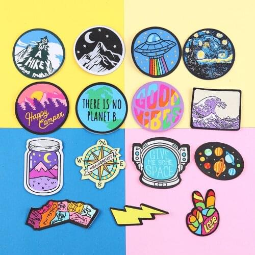 Cartoon compass sea wave Patches Map of Egypt Lightning drift bottle Embroidered Iron On Patches Clothing accessories