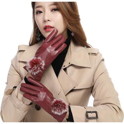 Fashion Women Winter Elegant PU Leather Gloves Real Rabbit Fur Pompom Cotton Glove Touch Screen Drivers Gloves Mittens WA 027