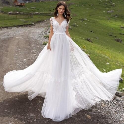 New Style Double V Sleeveless Lace Wedding Dress A Line Backless Outdoor Beach Boho Bridal Gowns Cheap 2021 Free shipping