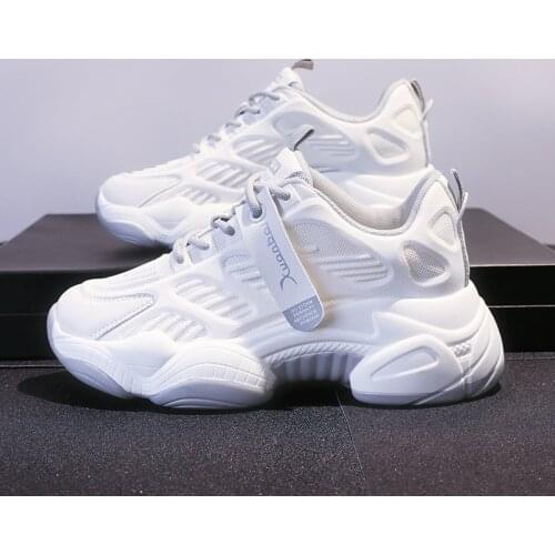 2021 Summer Sneakers Women Breathable Platform Sneakers Woman Vulcanize Shoes Fashion Casual Sport Shoes Trainers Women Flats