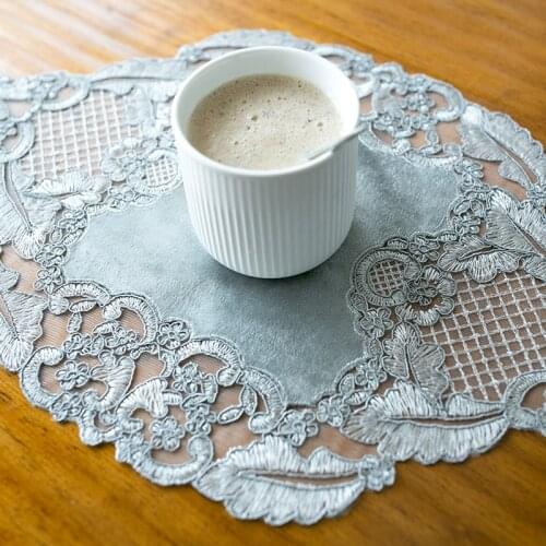 Luxury European Velvet Lace Embroidery Gray Placemat Western Coffee Cup Table Mat Party Banquet Decoration Fruit Oval Coaster