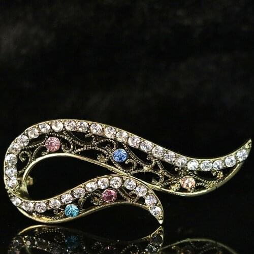 Casual/Sporty Hot Sale Bohemia Rhinestone Crystal Dragon Brooch Antique Large Gold-color Clothes Accessories Womens Gifts B1194