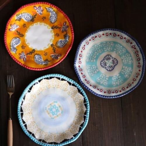 Hand-painted Underglaze Color Exotic Style Ceramic Hand-pinched Irregular Flat Plate / 8-inch Plate