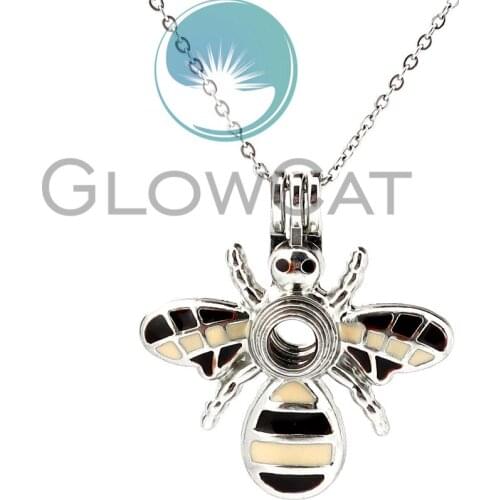 Enamel Flying Insect Bee Beads Cage Locket Pendant Perfume Essential Oil Diffuser Pearl Cage Necklace KK993