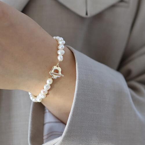 JUST FEEL 2021 New Flower OT Buckle Bracelet for Women Natural Freshwater Pearls Bracelet Pearls Chain Trendy Jewelry Gift