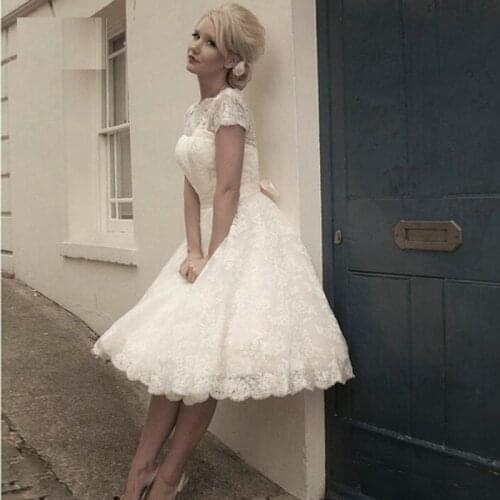 Vestidos de Novia See through Back Pretty Appliques Plus size Scoop Knee-Length Lace Short Wedding Dresses Garden Bridal gowns