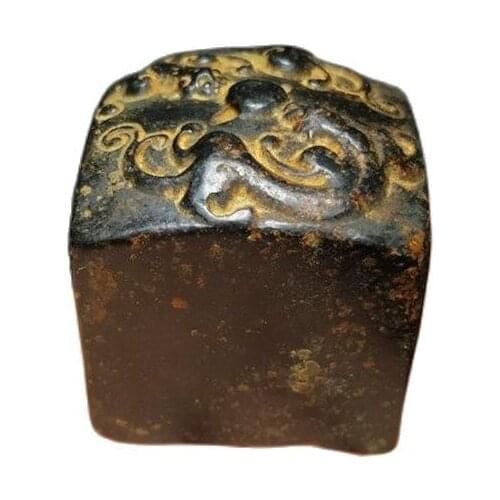 Red Mountain Culture Collection Iron Meteorite Shuanglong Seal Can Absorb Magnetism